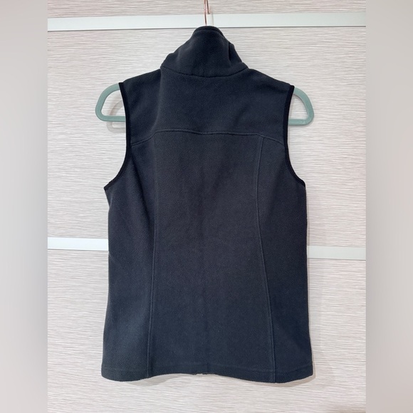Columbia Black Vest in XS - Picture 8 of 10